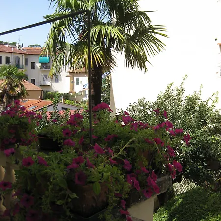 ゲストハウス A Casa Di Lilli