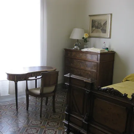 ゲストハウス A Casa Di Lilli 4*