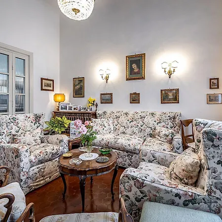 A Casa Di Lilli ゲストハウス フィレンツェ